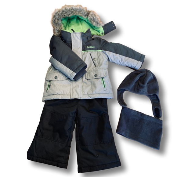 Boys - 18 Month Snowsuit - OshKosh B’gosh - Picture 1 of 4